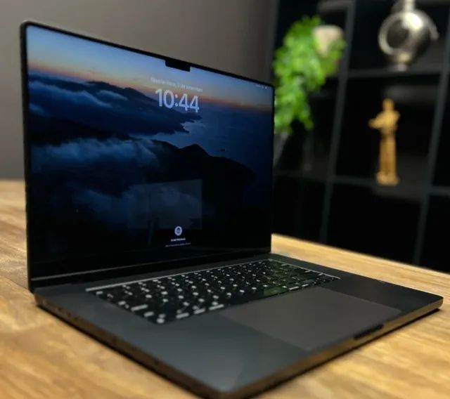 Apple Macbook Pro - 16 polegadas | M3 Max | 48gb | 1tb | Space gray