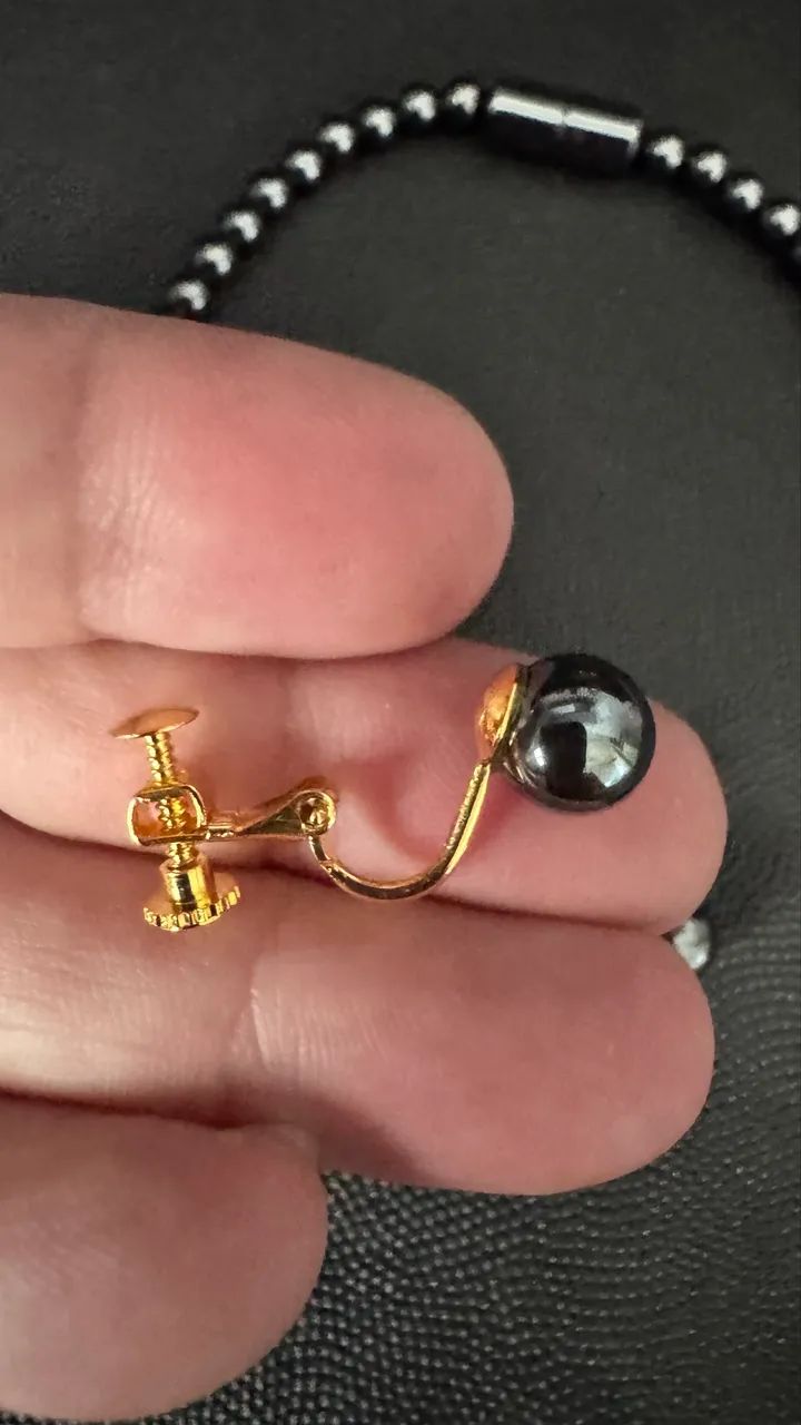 Conjunto de brincos e colar em hematita.  Brincos de pressão.  - Foto 3
