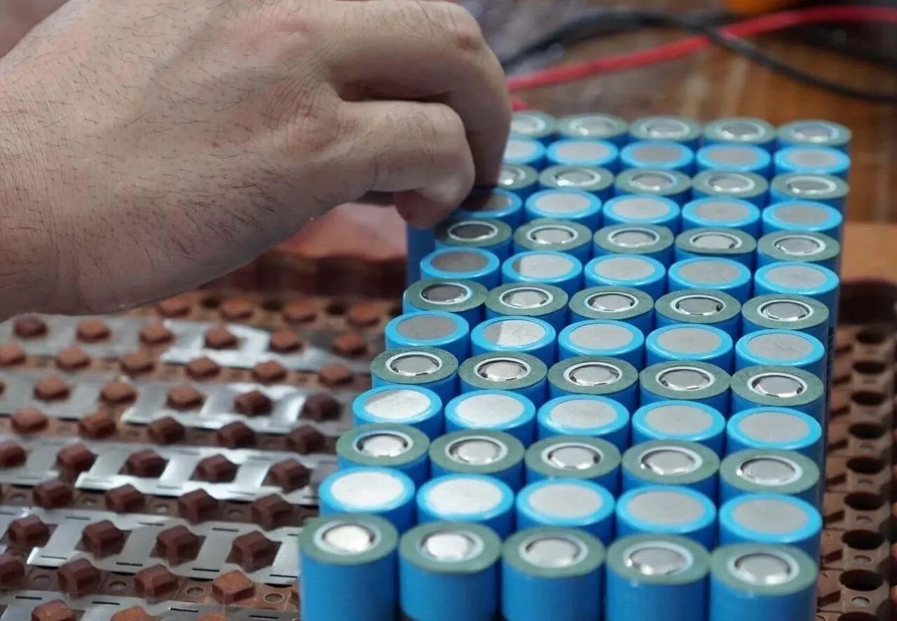 Conserto de bateria de lítio para bikes elétricas 