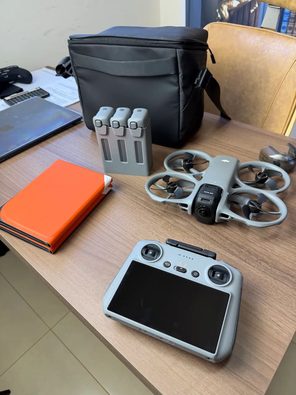 DJI Avata 360 fly more combo - Foto 2