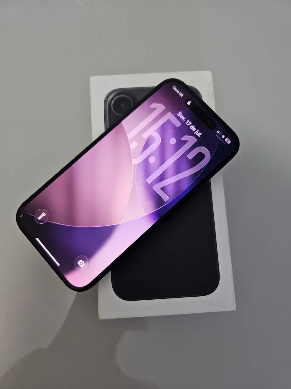 iPhone 16 