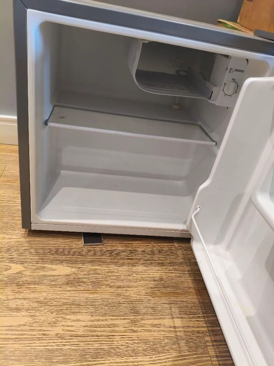 Frigobar 45L midea - Foto 2