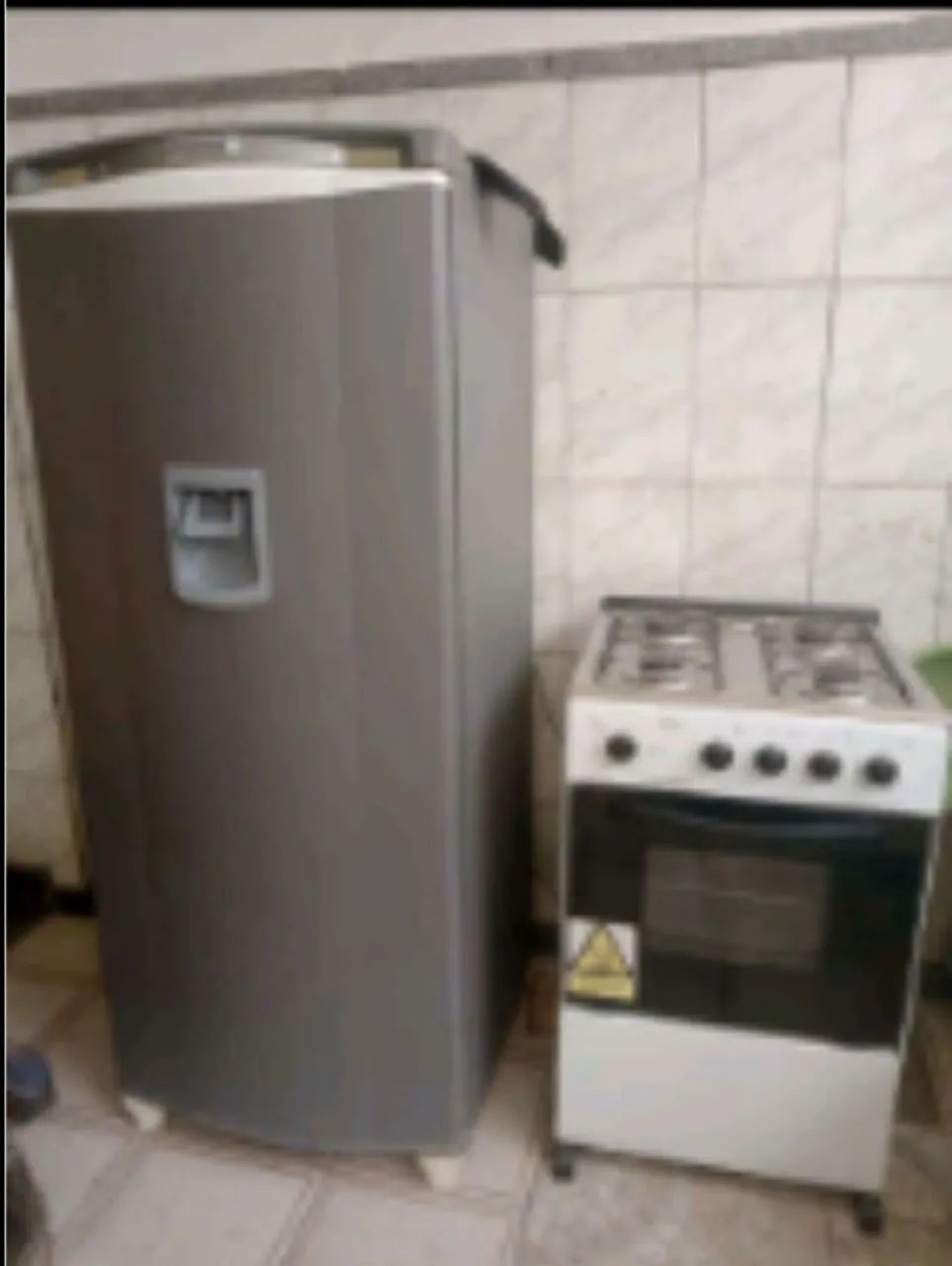 Geladeira e Fogão 