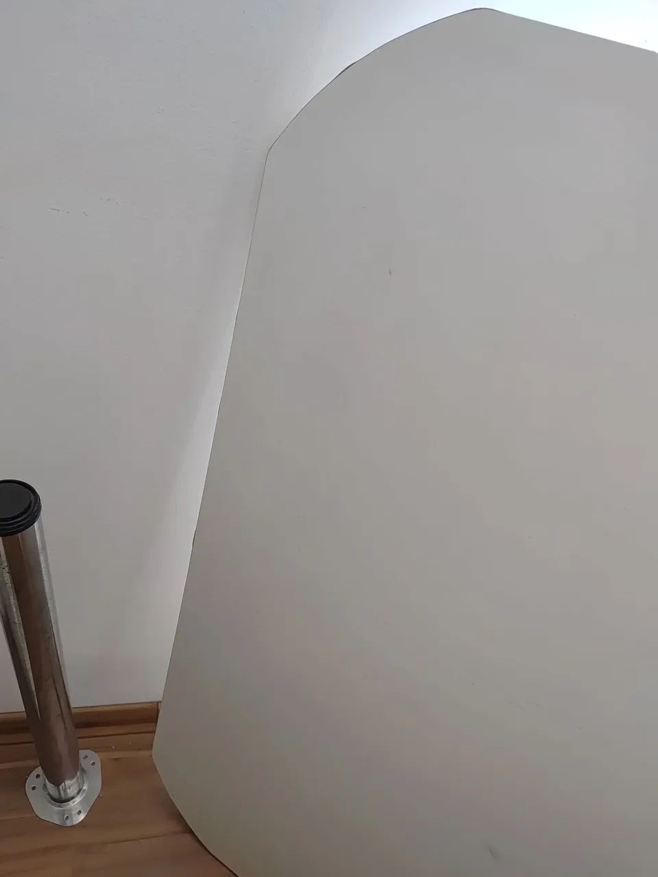 Mesa de Fórmica branca de parede