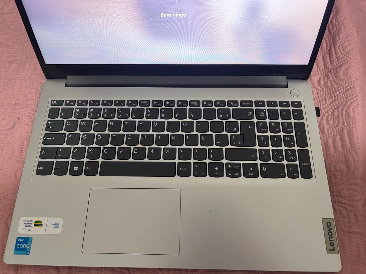 Notebook Lenovo IdeaPad 1 15IAU7 - Foto 2