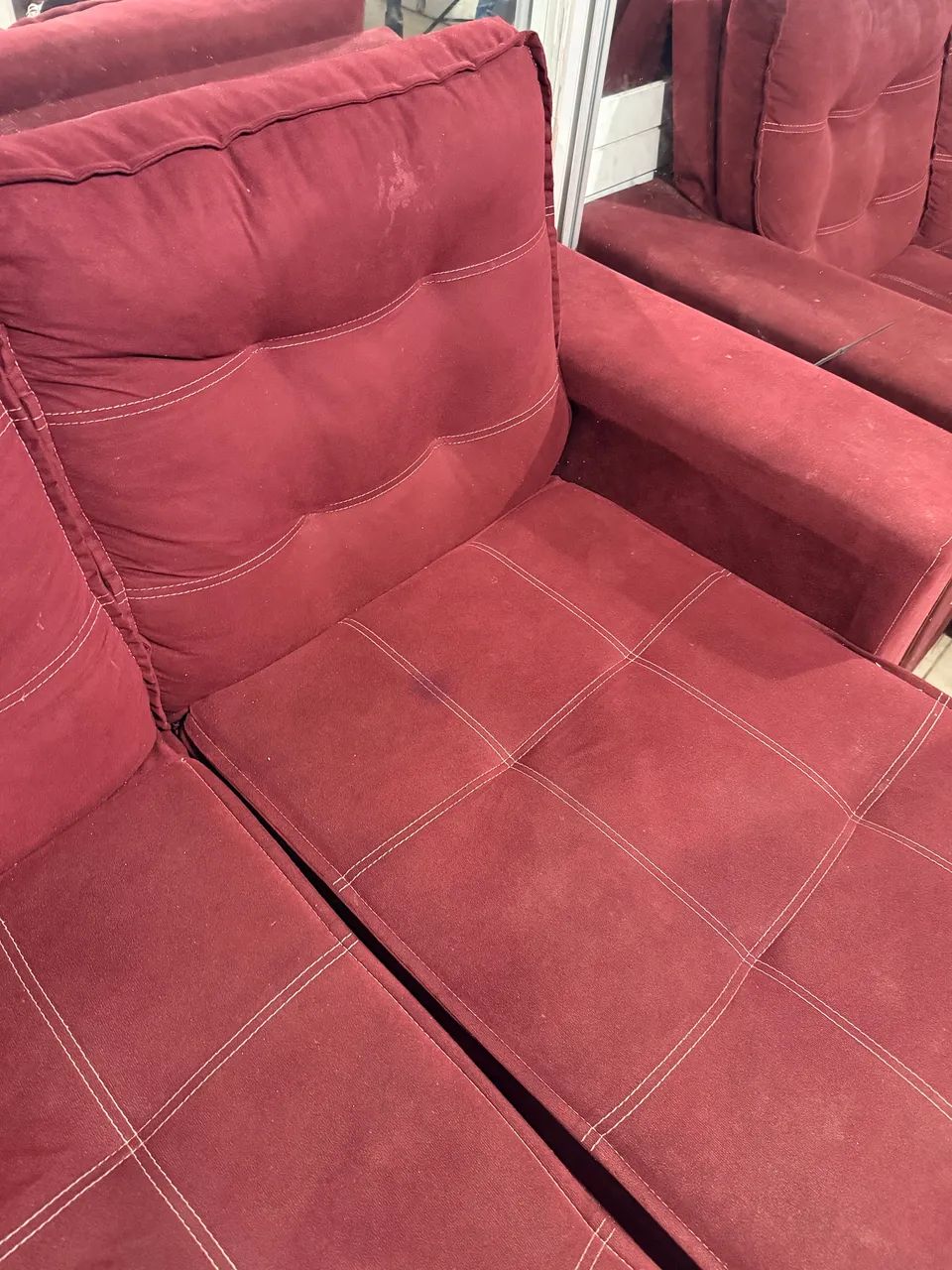 Sofá 470063296315412482