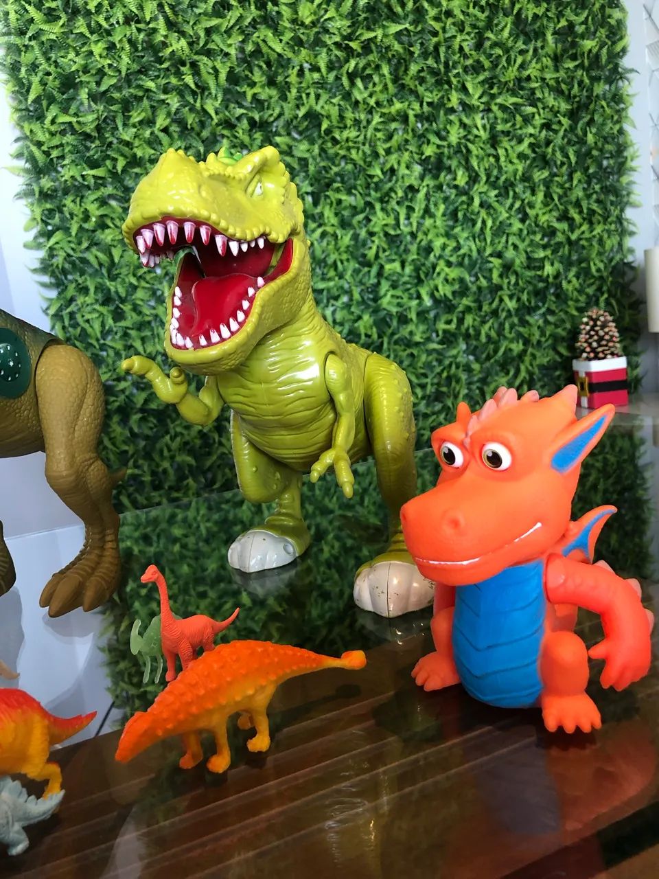 Kit brinquedos - Dinossauros  - Foto 4