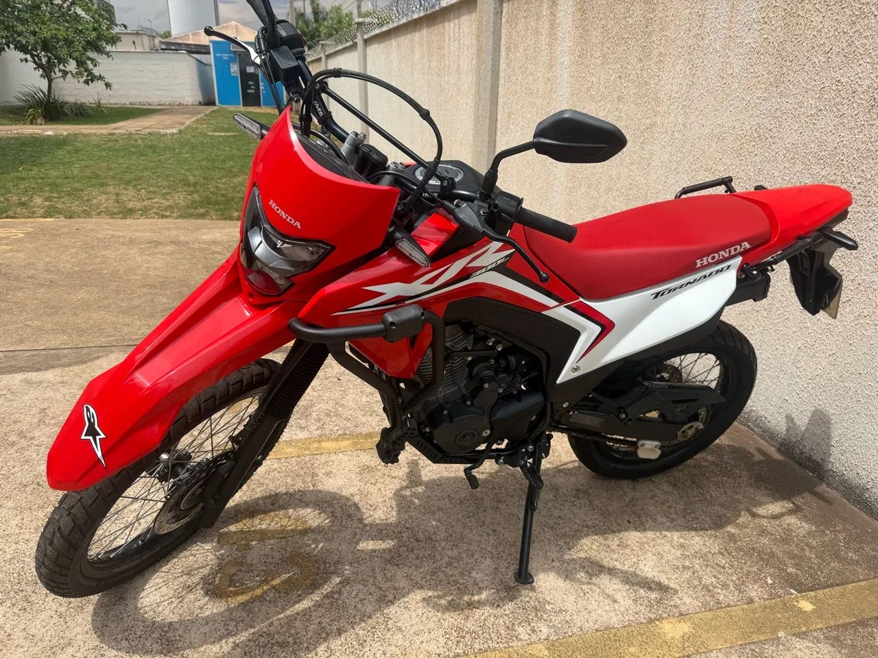 XR 300 Tornado 2025 - Foto 2