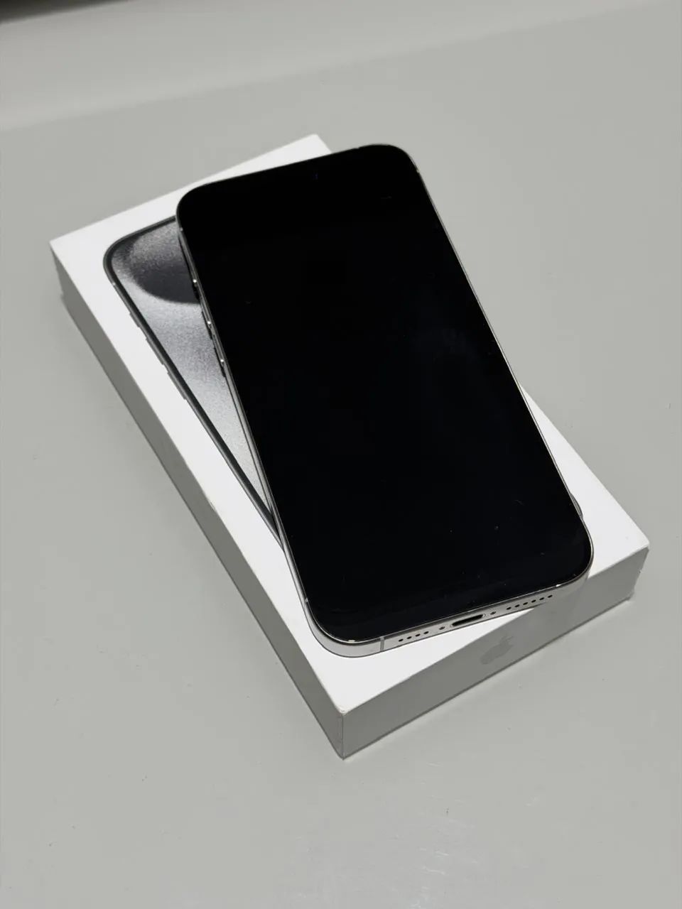 iPhone 15 PRO MAX Titanium Prata - Foto 5