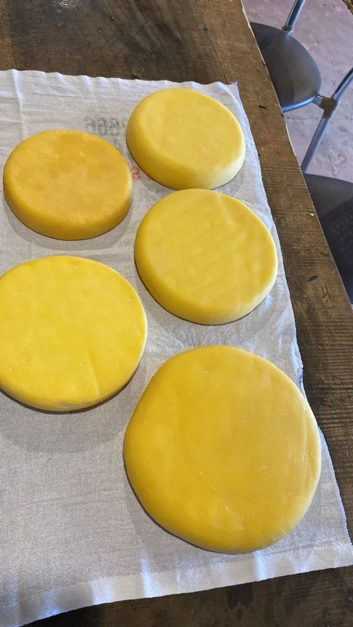 Queijo qualho caseiro - Foto 2