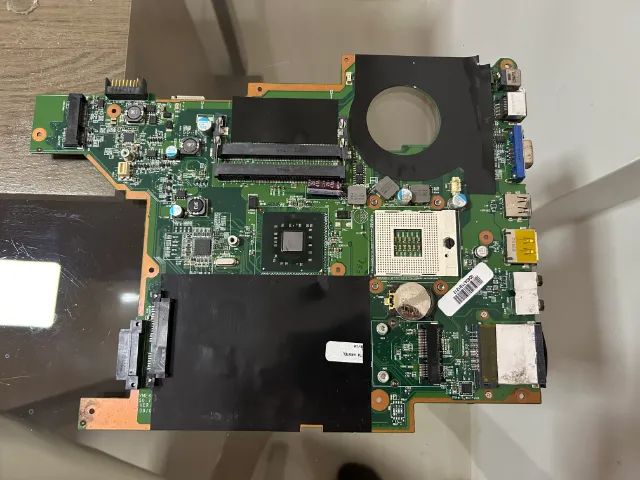 Placa Mãe VME40 - Itautec W7410, W7415