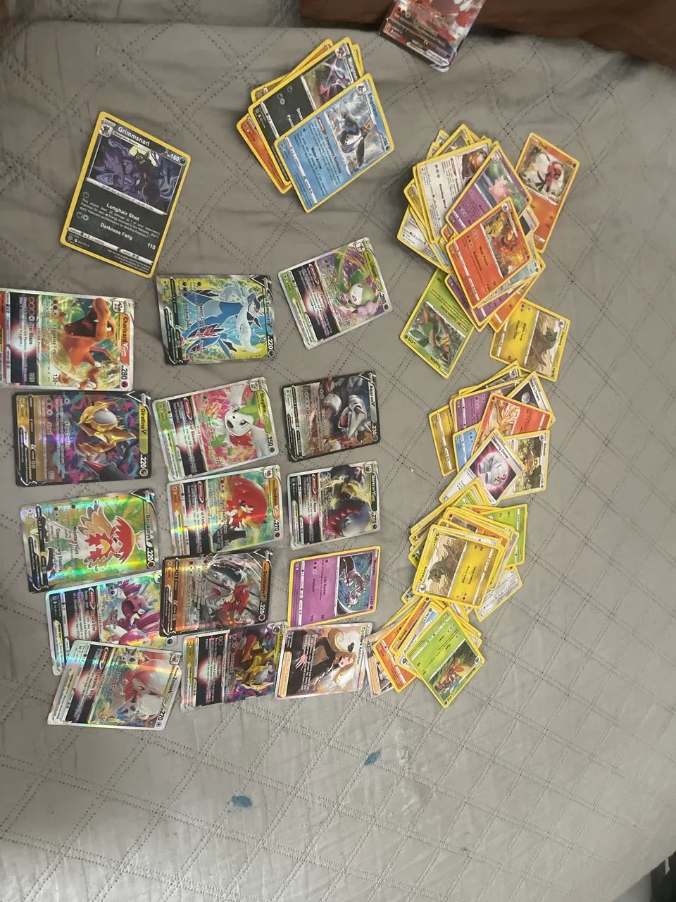 100 cartas mais 10 lendárias e mais raras