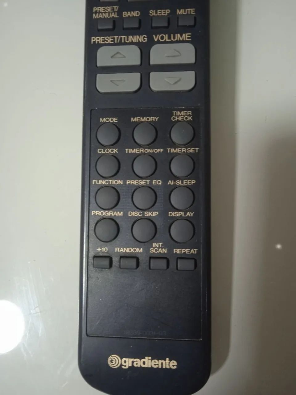 Controle laser disc Gradiente funcionando (modelo 19239-0031-03) - Foto 3