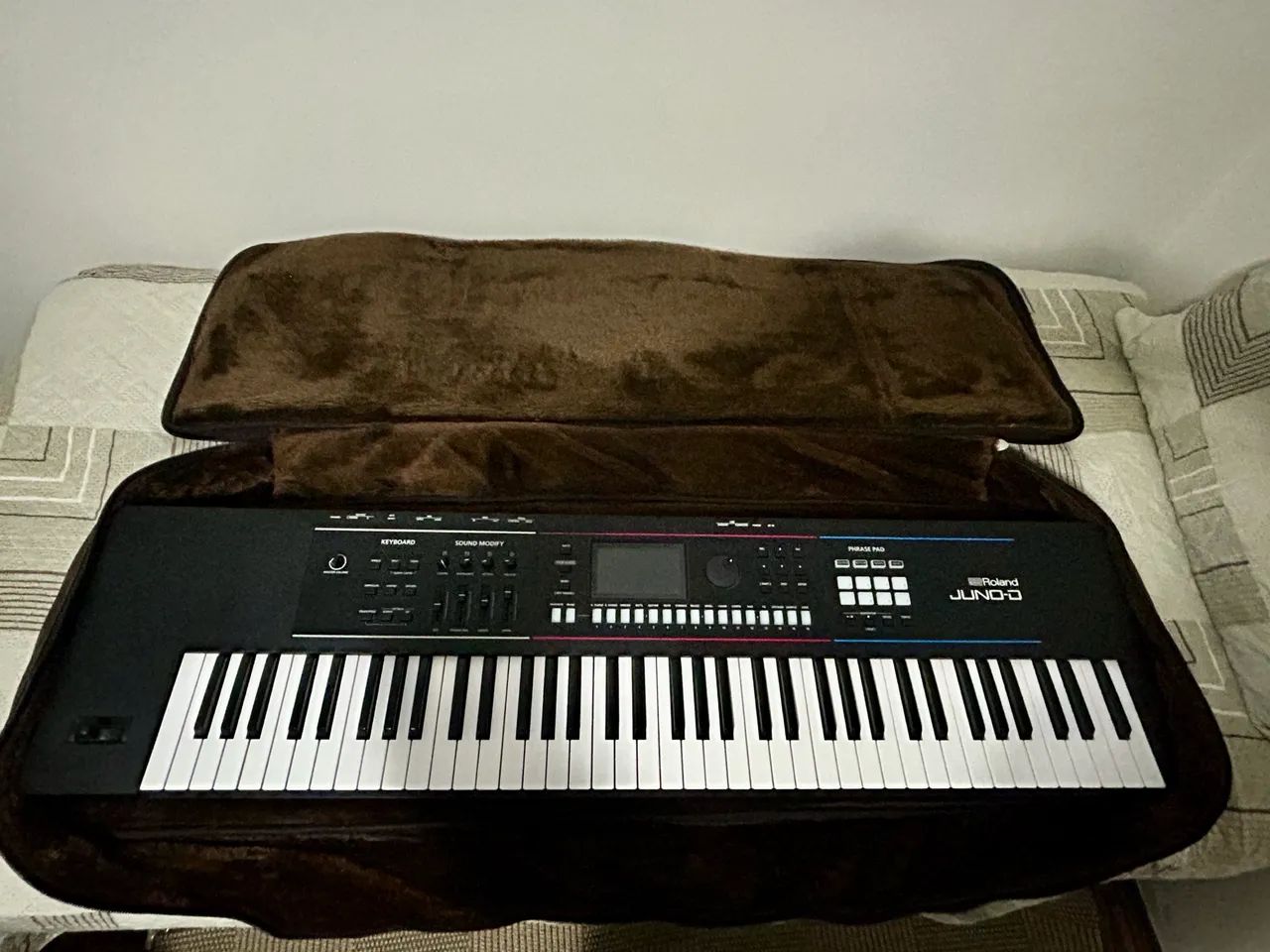 ROLAND JUNO D7 - Foto 4