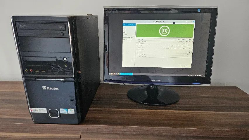 Computador de mesa Itautec com monitor - Foto 2