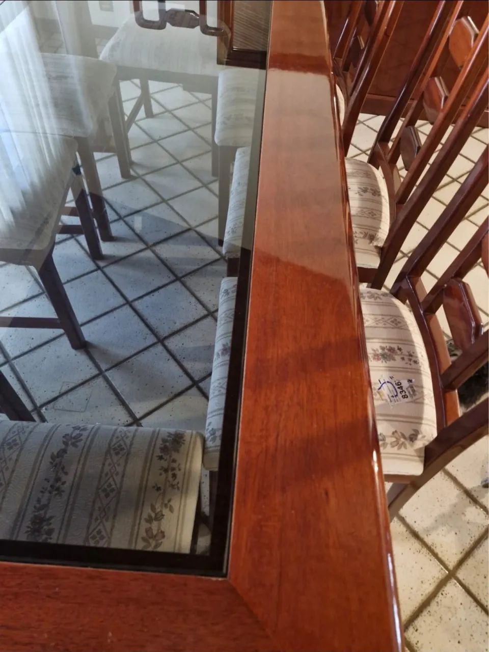 MESA DE JANTAR EM MOGNO MACIÇO COM 8 CADEIRAS - Foto 3