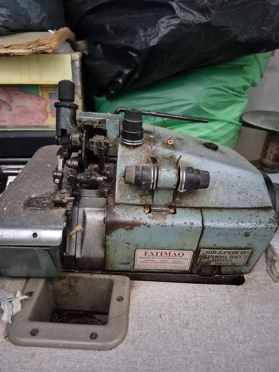 Vende se maquina industrial 