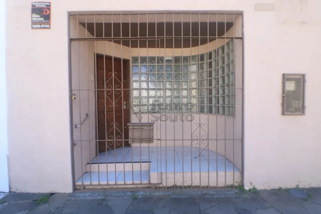 Casa comercial térrea com 5 salas no Centro de Pelotas - Foto 2