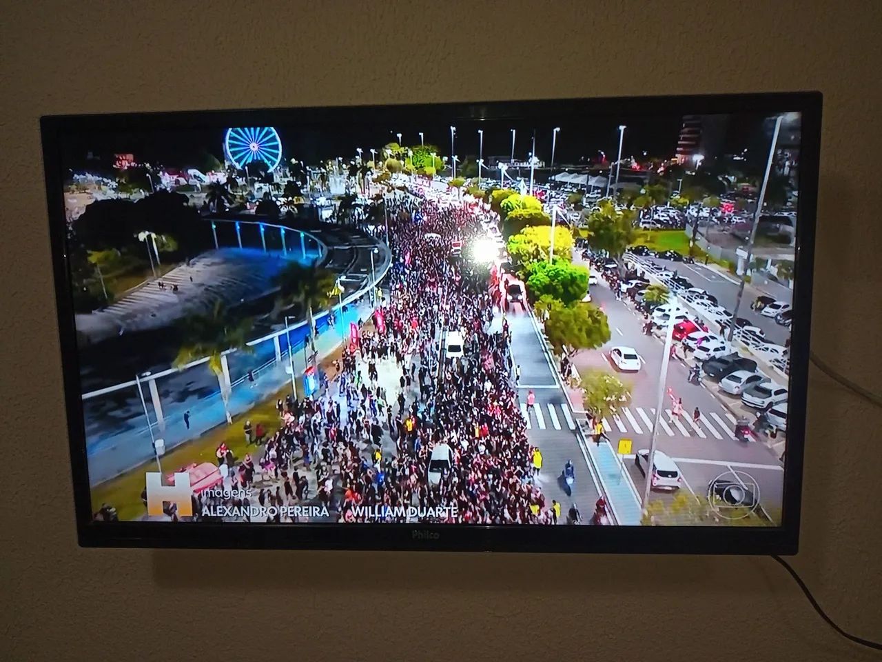 Tv Philco Led 32" chiado no som