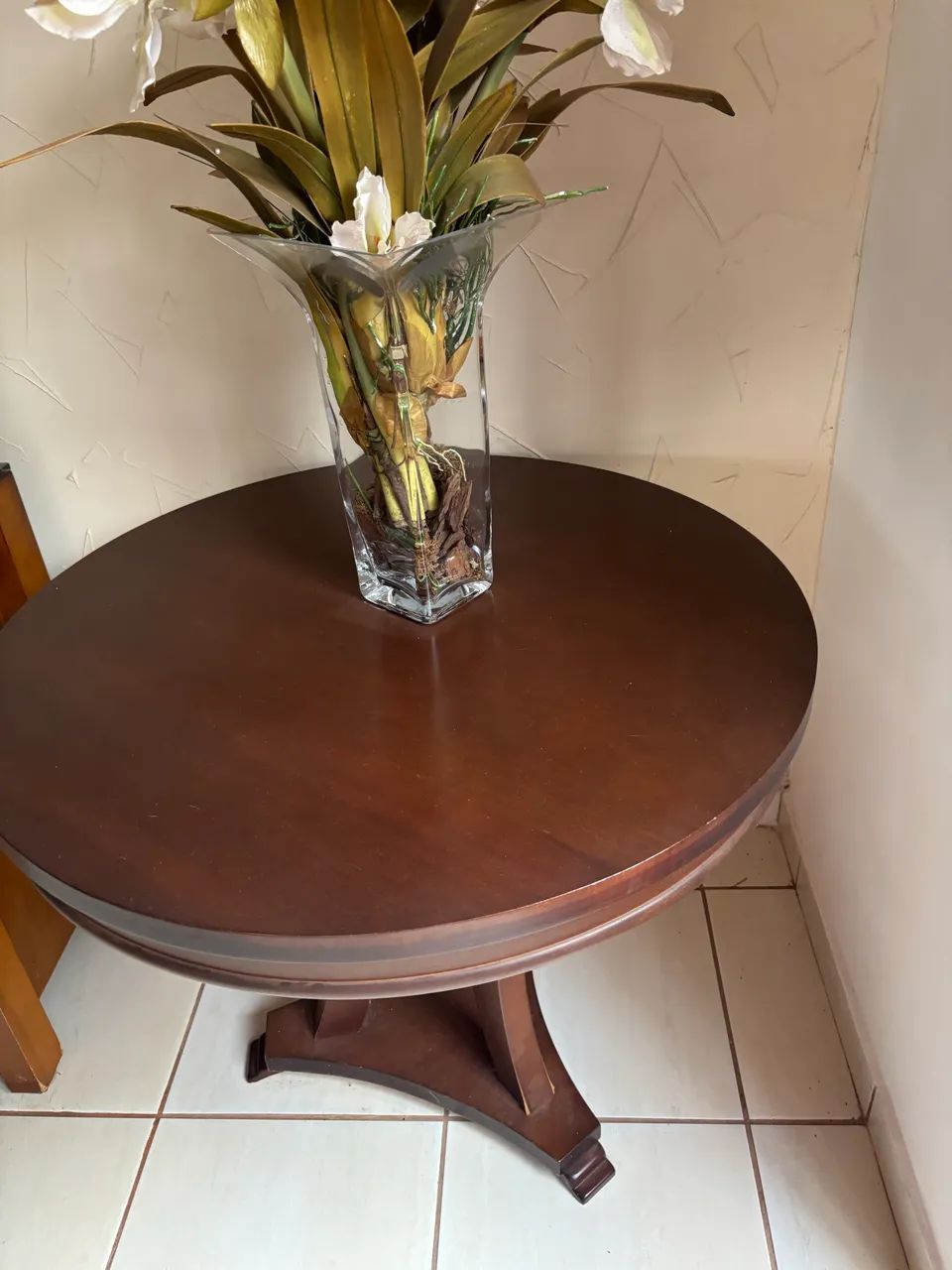 Mesa em madeira 