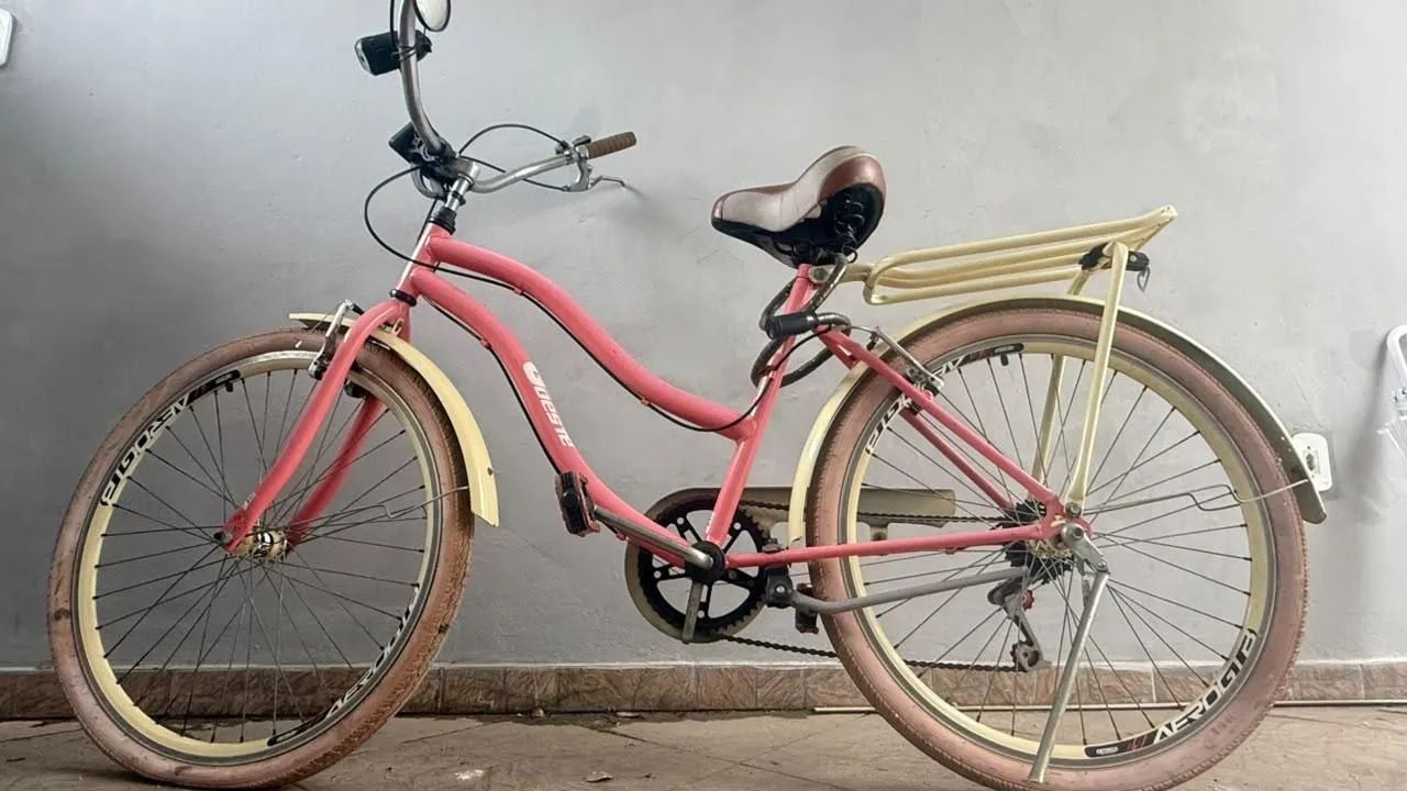 Bicicleta retrô feminina
