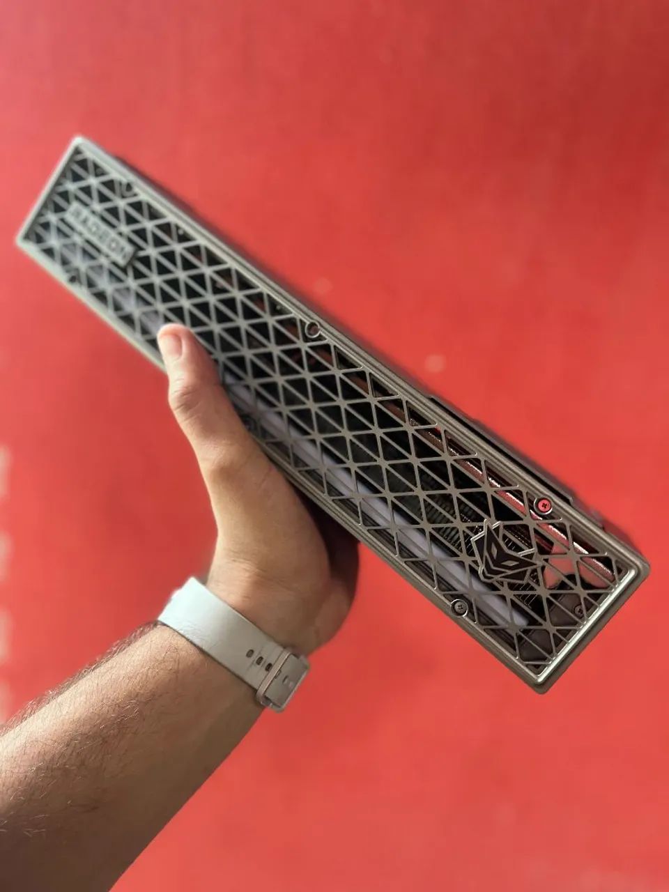 Rx 9070xt nitro + - Foto 2