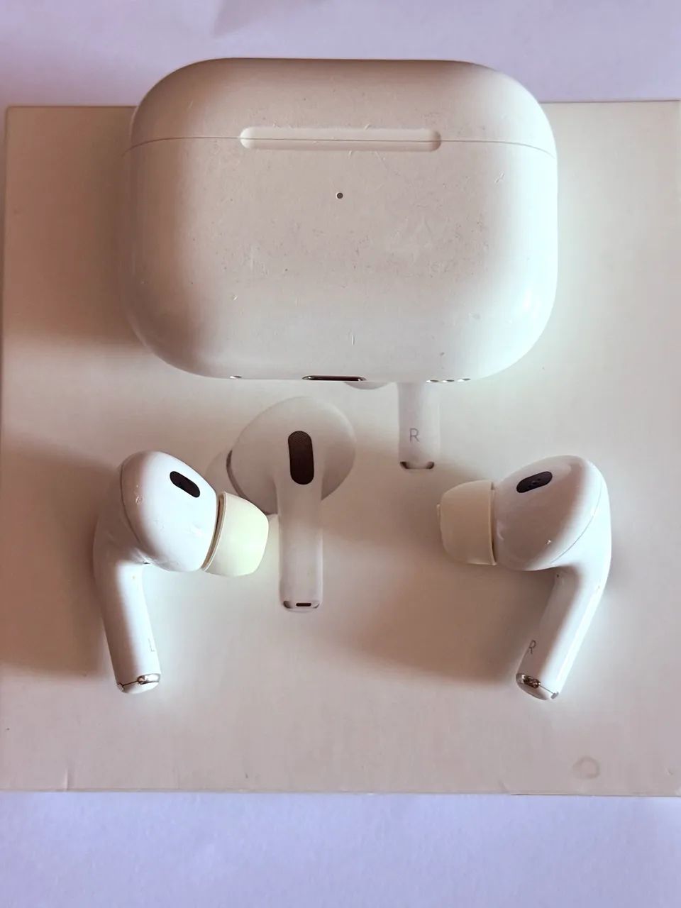 AirPods Pro 2 Semi-novo na caixa - Foto 3