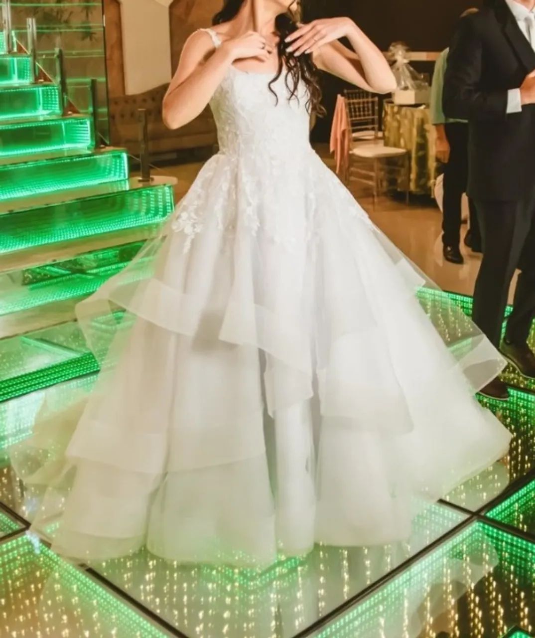 Vestido de noiva e véu - Foto 2