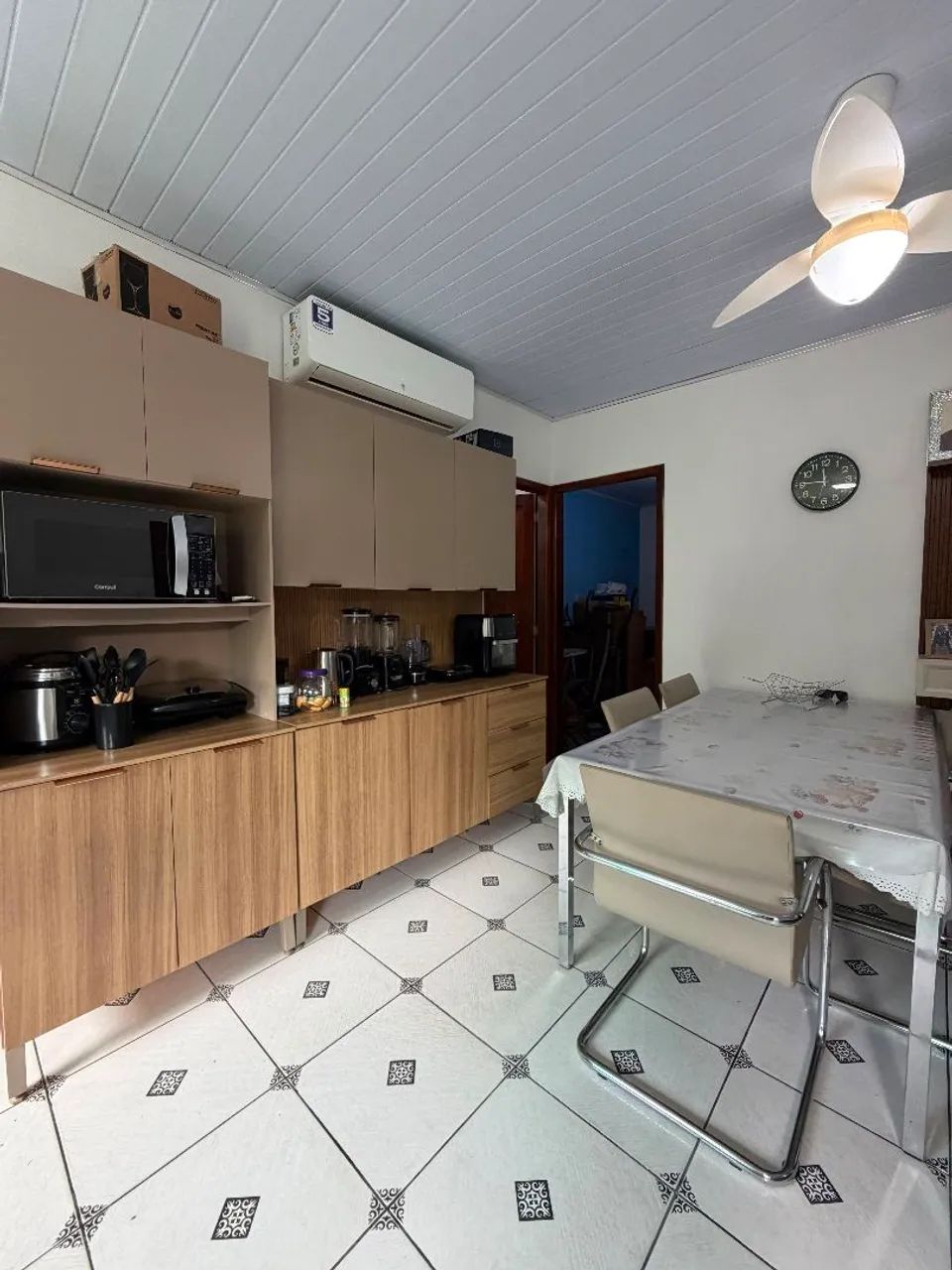ALUGO / CASA COM 3 DORMITÓRIOS/ COMO VC PROCURAR PODE SER COM OU SEM MOBÍLIAS  / 2800  - Foto 3