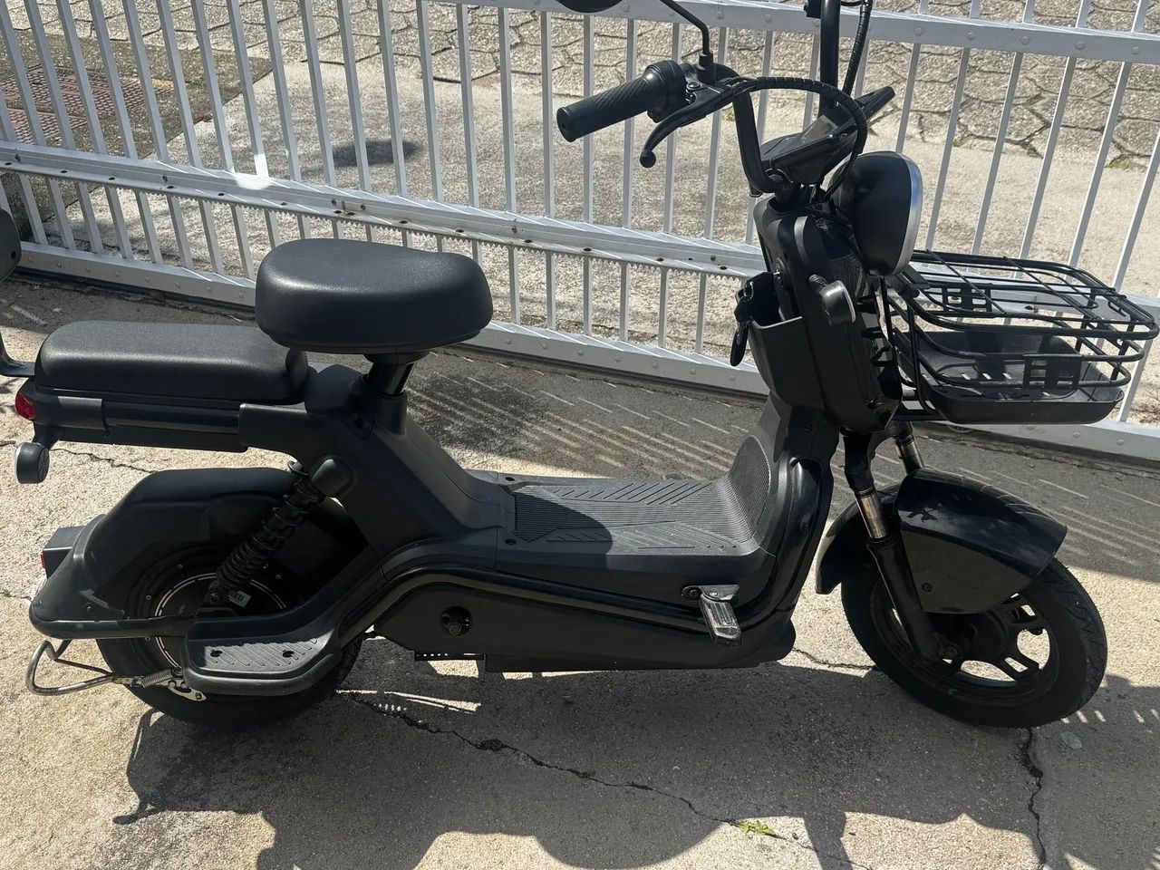 Scooter 650W Elétrica / 2025 - Foto 4