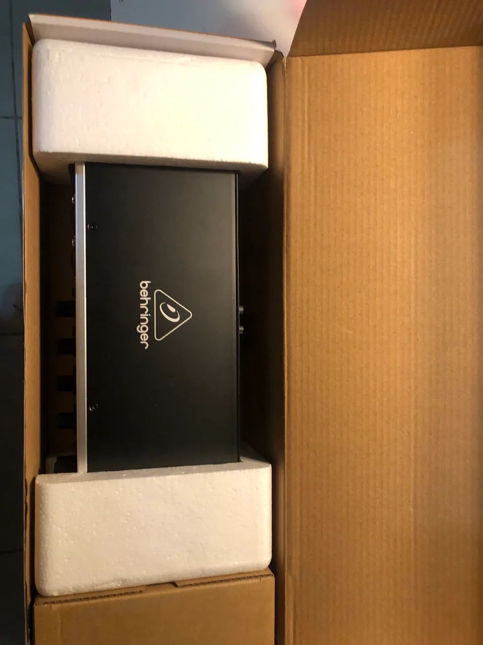 Interface de audio behringer 404hd - Foto 2