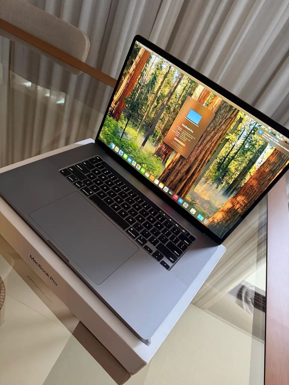 MacBook pro/16インチ/i9/2019/メモリ32GB/1TB Apple MacBook Pro 16' i9 2.3GHZ 8C/16GB/8GB 5500M/1TB : Amazon.com