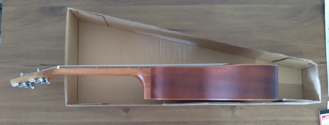 Tagima Ukulele 23K - Foto 4