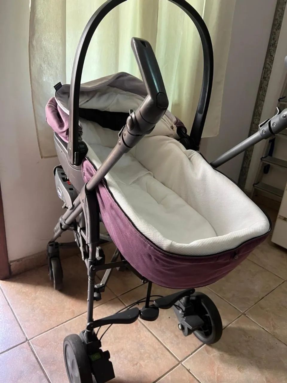 CARRINHO DE BEBE TRIO (MOISÉS E BEBÊ CONFORTO) - Foto 5