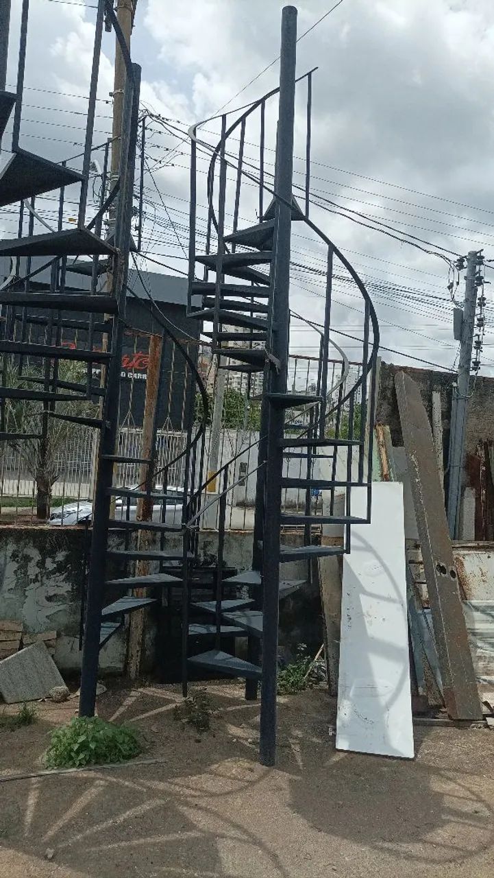 Escada caracol  - Foto 3