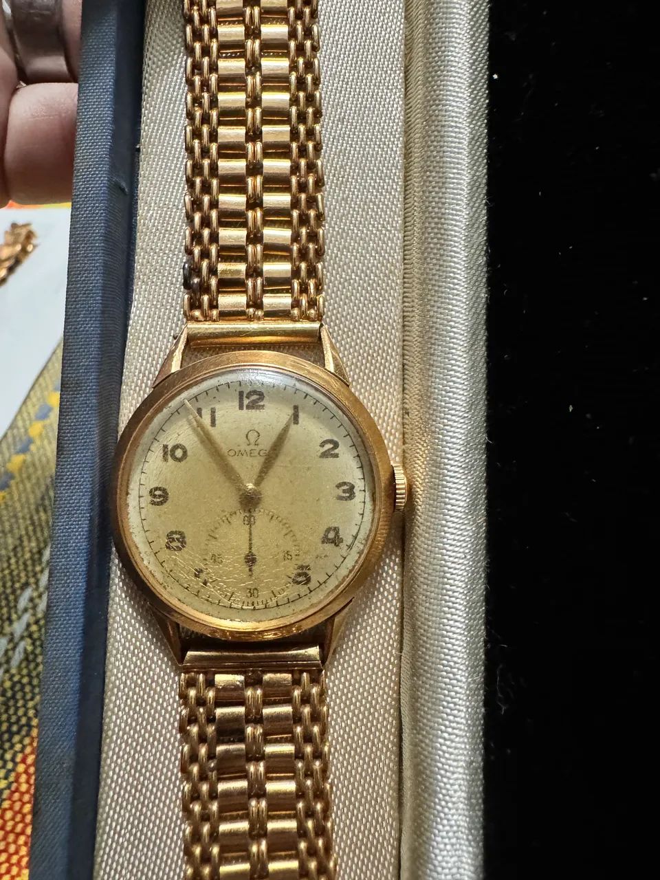 Relógio omega ouro 18k. Peso 24,7g já sem a caixa. Funcionando!