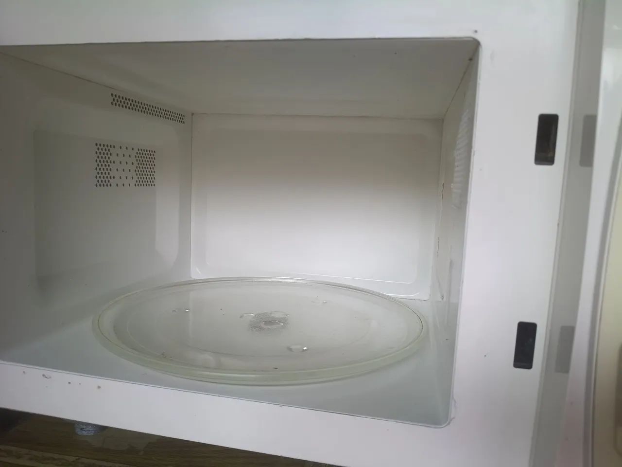 Microondas Eletrolux funcionando perfeitamente  - Foto 4