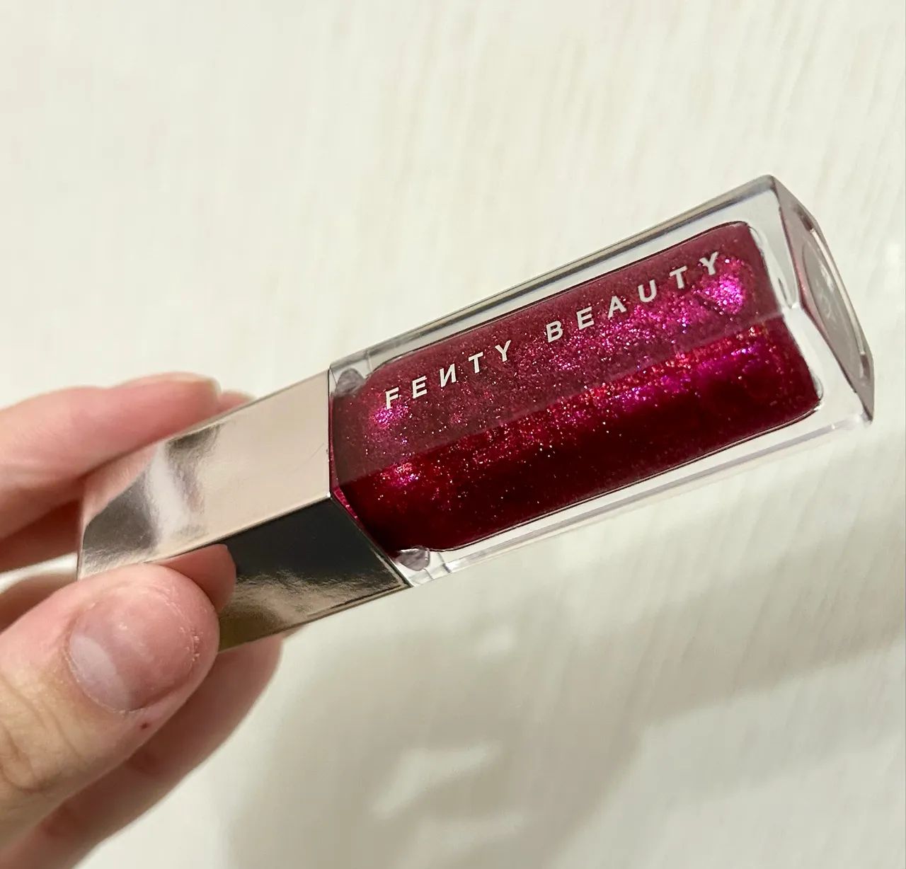 gloss fenty beauty fuchsia flex  - Foto 3