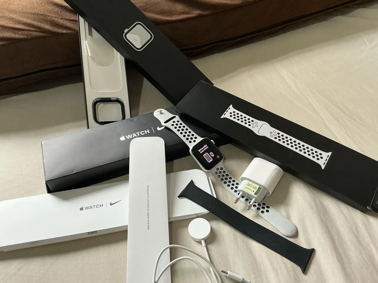 Apple Watch SE GPS + CELULAR ( aceita trocas ) - Foto 3