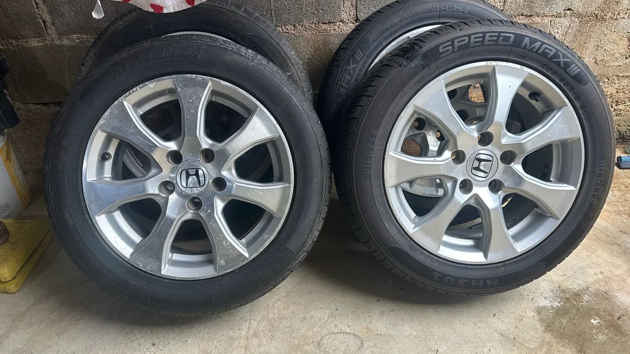 Rodas com pneu - Foto 3