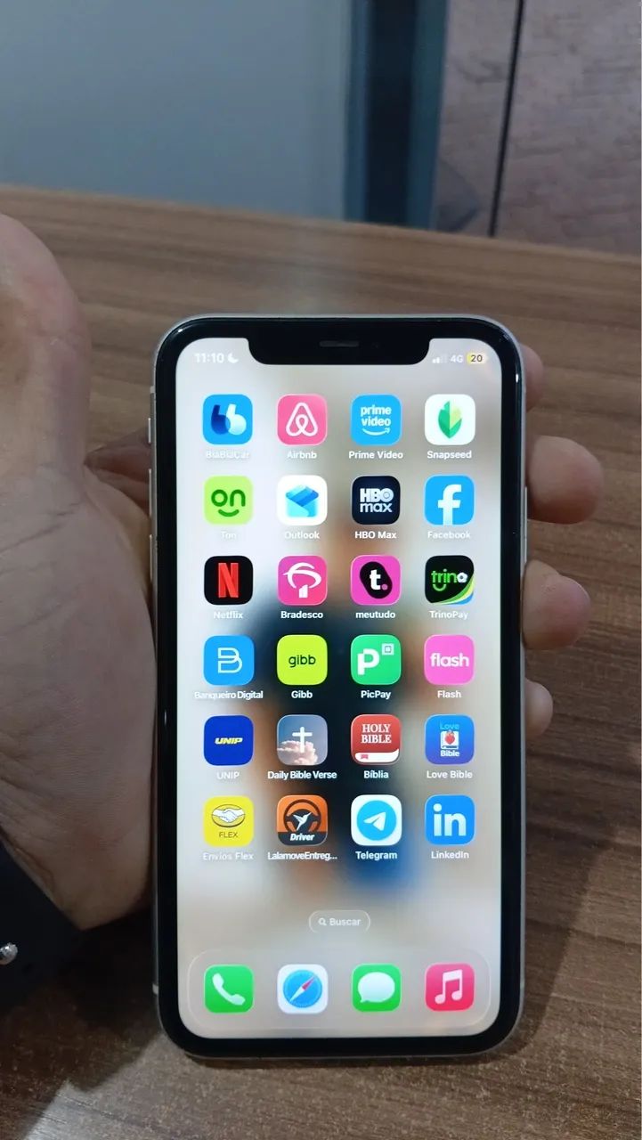iPhone 11