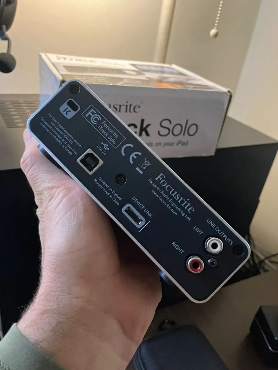 INTERFACE/PLACA DE ÁUDIO FOCUSRITE iTRACK SOLO - Foto 5