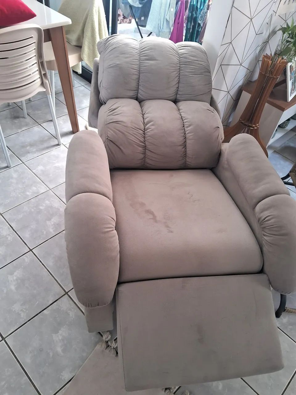 Cadeira do papai  muito  confortável  - Foto 4