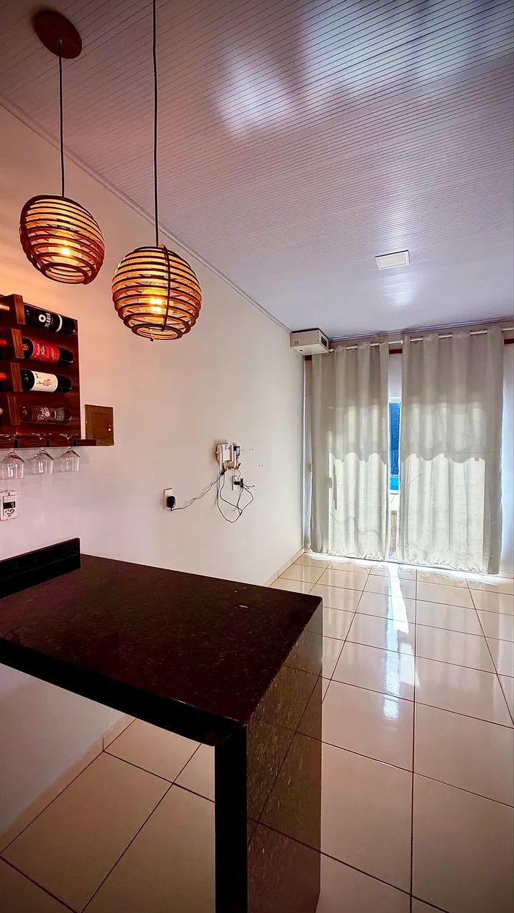 Espaço de lazer com área gourmet, piscina, quarto mobiliado  - Foto 5