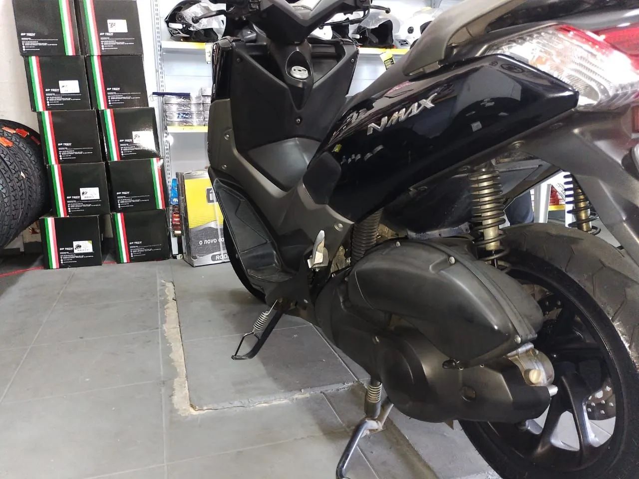 Yamaha Nmax 2019 - Foto 2