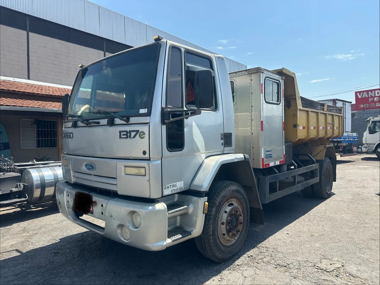 FORD CARGO 1317 2007 BASCULA