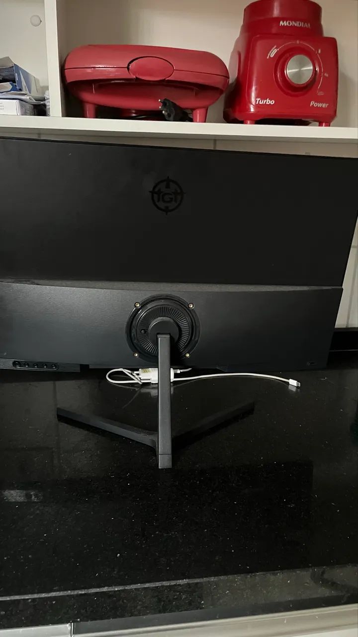 MONITOR GAMER TGT ALTAY PRO 180HZ Com Display LCD danificado - Foto 5