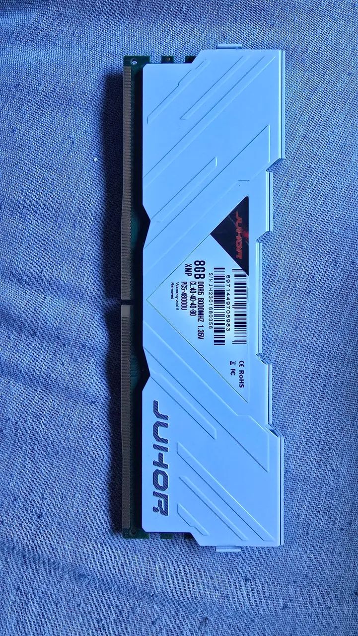 RAM 8GB DDR5 6000MHZ CL40