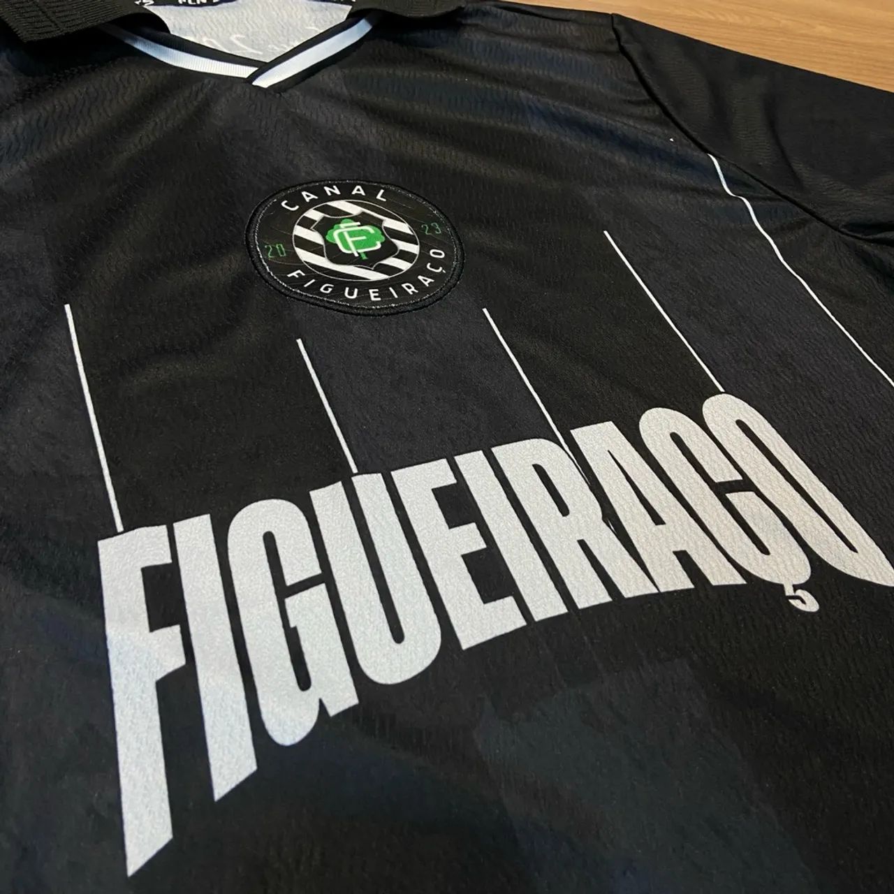 Camisa Figueiraço Tamanho M  - Foto 2