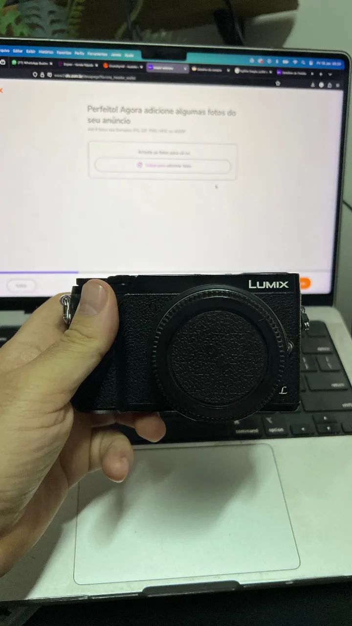 câmera lumix panasonic dmg-gx85 com adaptador para lente olympus - Foto 4